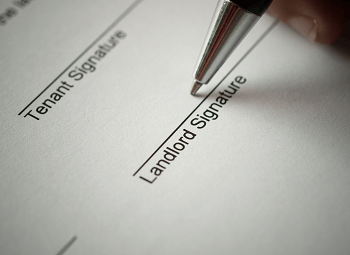 Form with a spot for a tenant signature and a landlord signature
